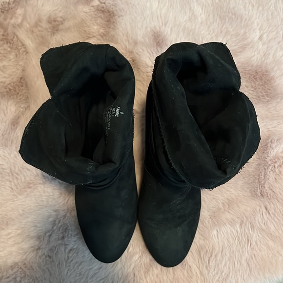 Express Booties - Picture 3 of 8